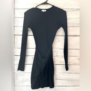 Superdown size xs black mini dress